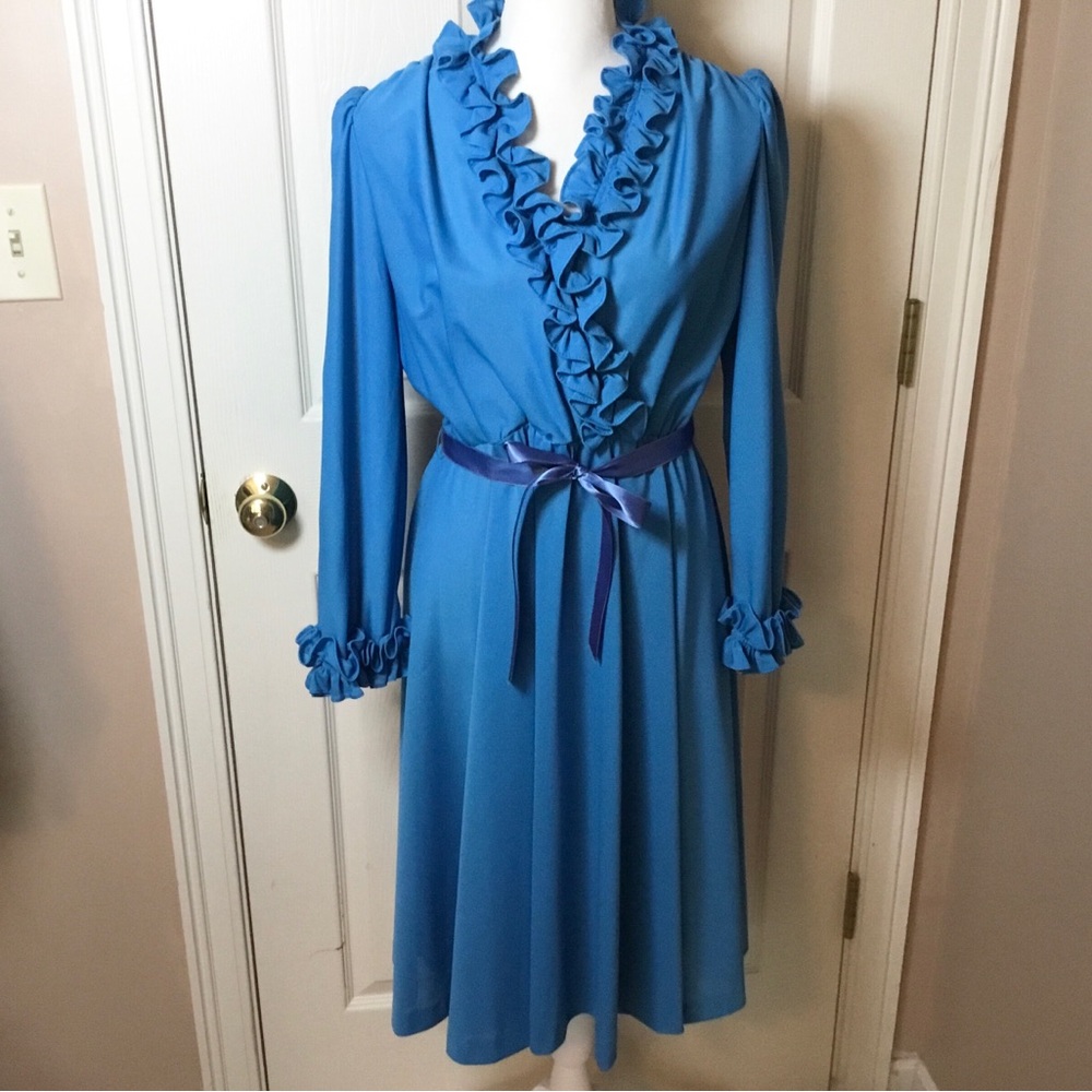 Lady Carol Petites Vintage Blue Ruffle Dress - Size 8
